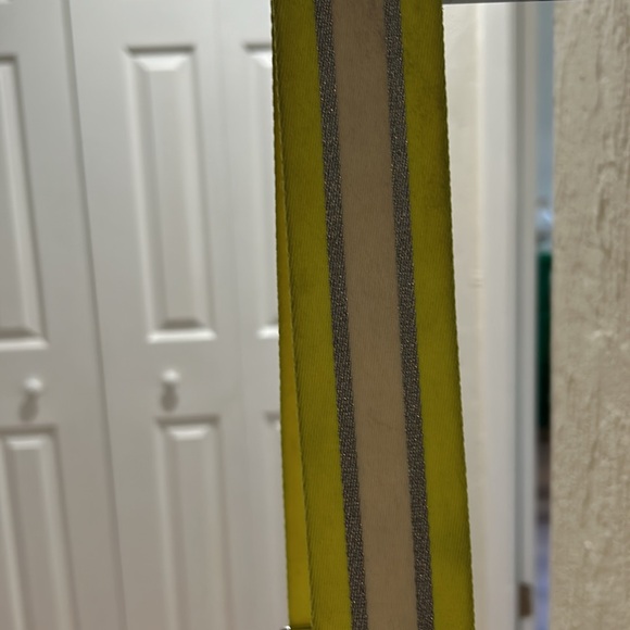 Marc Jacob's Crossbody Grey Bag - Picture 4 of 4